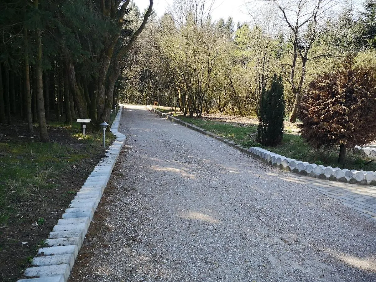Billund Holiday - Assengaard B&B Give